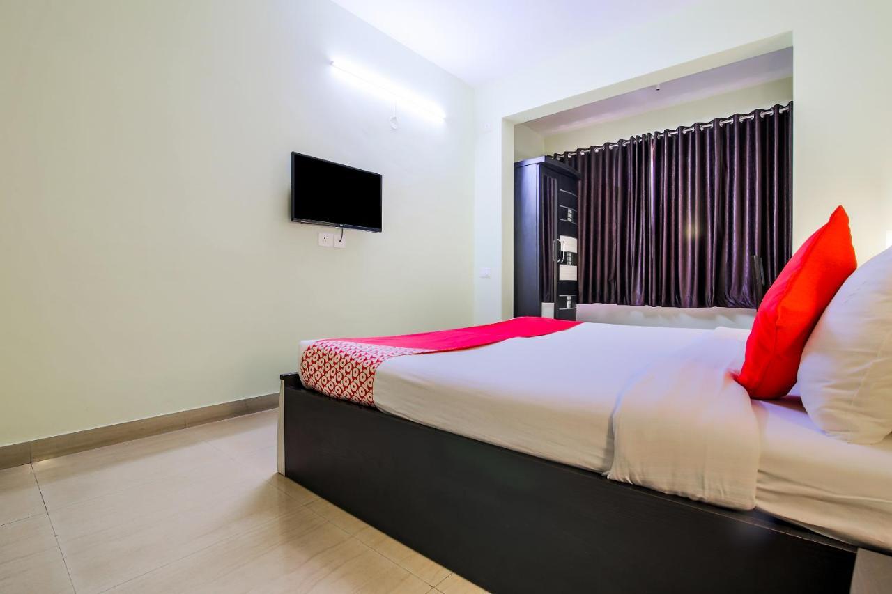 Oyo 24761 All Seasons Guest House Margao Exteriér fotografie